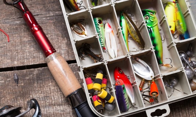 Best Fishing Lures to Catch Crappie - The Best Fishing Line